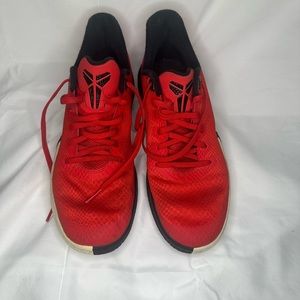 Nike Kobe Mamba Focus size 9